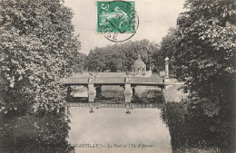 FRANCE - Chantilly - Le Pont Et L'Île D'Amour - Carte Postale Ancienne - Chantilly