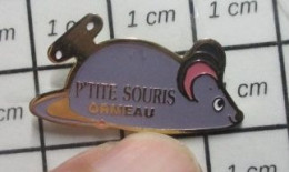 615e Pin's Pins / Beau Et Rare / JeUX / SOURIS MECANIQUE P'TITE SOURIS ORMEAU - Games
