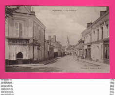 CPA (Ref Z1229) ECOMMOY (72 SARTHE) Rue Nationale (magasin  Léon Dupuy) - Ecommoy