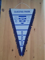 Queens Park Rangers (Banderin QPR) - Habillement, Souvenirs & Autres