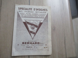 F5 Pub Publicité Becquet Bernard  Paris Spécialité Insignes En Métal émaillé - Advertising