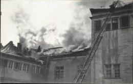 41414032 Feuerwehr Schloss Stuttgart Brand Dachstuhl   - Firemen