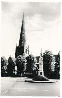 CPSM Dentelée 9 X 14  Grande Bretagne Angleterre (76) SOLIHULL War Memorial And Church Monument Commémoratif De Guerre - Autres & Non Classés