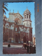 LA CATHEDRALE - Cádiz