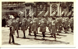 London - Londres (Royaume-Uni) - Yeomen Of The Guard - Yeomen De La Garde - L.P. 493 - Buckingham Palace