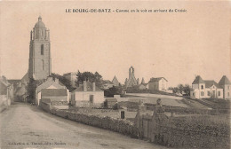 FRANCE - Le Bourg De Batz - Comme On Le Voit Du Croisic - Eglise  - Carte Postale Ancienne - Batz-sur-Mer (Bourg De B.)