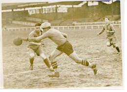 Photo Meurisse Années 1930 Match De Foot à Buffalo Stade De France Contre Racing, Format 13/18 - Deportes