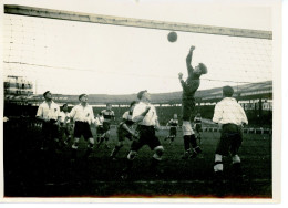 Photo Meurisse Années 1930 Match De Foot Paris Londres, Format 13/18 - Deportes