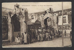 CPA Comores Type Non Circulé MORONI - Comores