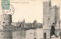 FRANCE - La Rochelle - L'entrée Du Port - Carte Postale Ancienne - La Rochelle