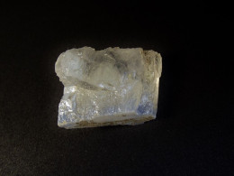 Halite ( 3 X 2 X 1 Cm ) Wittelsheim - Salt Deposit - Mulhouse - Haut-Rhin - France - Minerali