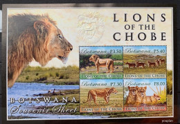 Botswana 2014, Lions Of The Chobe, MNH Unusual S/S - Botswana (1966-...)