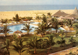 CPSM- Togo - LOMÉ - " HÔTEL SARAKAWA" ** 2 Scans - Togo