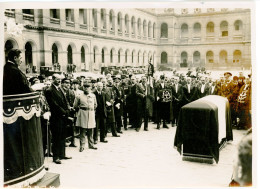 Photo Meurisse Années 1930,Obsèques Du Comte Da La Vaulx ,aéronaute, Format 13/18 - Persone Identificate