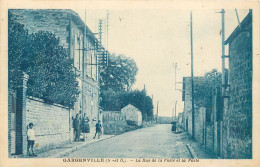 GARGENVILLE La Rue De La Poste Et La Poste - Gargenville