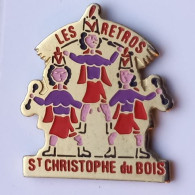 Z268 Pin's Twirling Majorette Pin'up Les Retros ST Saint Christophe Du Bois Maine-et-Loire Achat Immédiat - Pin-Ups