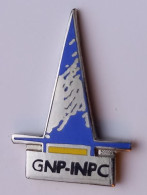 Z551 Pin's GNP-INPC Groupement National De Prévoyance - Institut National De Prévoyance Collective EGF Achat Immédiat - Administrations