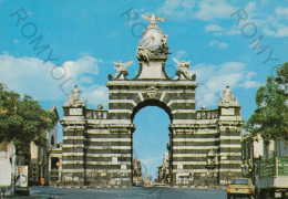 Delcampe - CARTOLINA  B7 CATANIA,SICILIA-PIAZZA PALESTRO-STORIA,MEMORIA,CULTURA,RELIGIONE,IMPERO ROMANO,BELLA ITALIA,VIAGGIATA 1987 - Catania