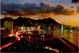 7-2-2024 (3 X 31) Hong Kong (at Night)  Thin "marking" At Front Of Card - Chine (Hong Kong)