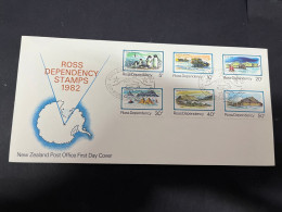 7-2-2024 (3 X 32) New Zealand Antarctica - Ross Dependency Stamps 1982 - FDC - FDC