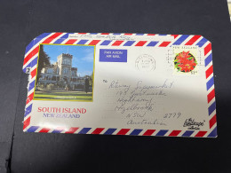 7-2-2024 (3 X 34) 2 New Zealand - Letter Posted Via Air Mail To Austraia (1978 + 1992) - Cartas & Documentos