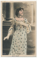 CPA - "Borgo" - Chanteuse D'opéra - Costume Et Cheveux Rehaussées Par Un Galon Doré, Relief - Photo Reutlinger - Chanteurs & Musiciens