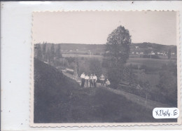 CARTE-PHOTO- DANS UN PARC-  AU DOS INSCRIT DANS LE PARC DU SANATORIUM - Da Identificare