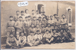 MILITARIA- TANKISTES EN CASERNE- BESANCON ? CAMP DU VALDAHON ? - Kasernen