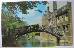 ROYAUME-UNI - ANGLETERRE - CAMBRIDGESHIRE - CAMBRIDGE - The Mathematical Bridge - Queen's College - 1964 - Cambridge