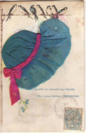 N°16756 - Bonnet Sainte-Catherine - Bonnet Bleu Avec Un Ruban Rose Sous Des Hirondelles - L'Amitié Ne Connait .... - Sainte-Catherine