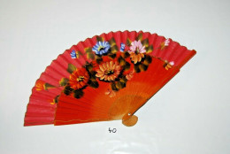 C40 Ancien éventail - Décor Floral - Fans