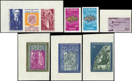 ** ANDORRE 217/25A : Année 1972, NON DENTELEE, N°219 En Feuillet De 4, TB - Neufs