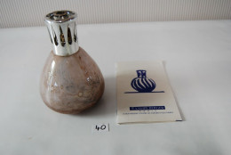 C40 Ancienne Lampe BERGER - Authentique - Objet De Collection - Lámparas Y Arañas