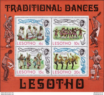Lesotho 1975 - MNH ** - Danses Traditionnelles - Michel Nr. Bloc 2 (09-035) - Lesotho (1966-...)