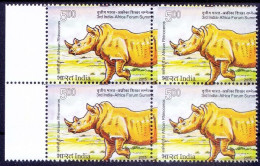 Error, Colour Perforation Shift, Rhino, Wild Animals, India 2015 MNH Blk 4 Lt Margin - Rinoceronti