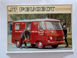 CP - Peugeot J7 Pompiers - Édition Centenaire - Véhicules Utilitaires Nº17 - Vrachtwagens En LGV