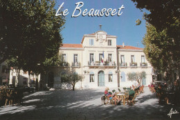 LE BEAUSSET. - La Place Du Village. Carte RARE - Le Beausset