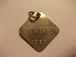 Oude Gemeentepenning Honden Taks Penning Medaille 1960 Uit Antwerpen - Hondenpenning - Andere & Zonder Classificatie