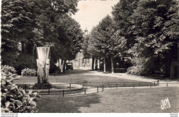 D59  SOLESMES  Le Jardin Public - Solesmes