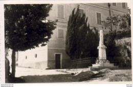 D06   BERRE LES ALPES  La Mairie Et Le Monument Aux Morts  ........ Carte Peu Courante - Contes