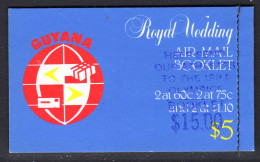 Delcampe - GUYANA - 1984 WEDDING BOOKLET OVERPRINTED "HELP SEND OUR ATHLETES TO THE 1984 OLYMPICS" FINE MINT SG SB33 COMPLETE - Guyane (1966-...)