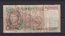 ITALY - 1979 5000 Lira Circulated Banknote - 5000 Liras