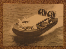 HOVERTRAVEL AP 1-88 WITH HANDSTAMP - Aéroglisseurs