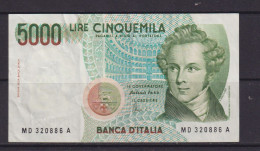 ITALY - 1985 5000 Lira Circulated Banknote - 5.000 Lire