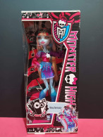 Poupée Antique Muñeca Monster High En Su Caja Año 2012 Abbey Bominable Mattel VIP - Muñecas