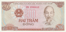 BANCONOTA VIETNAM 200 UNC  (B_513 - Viêt-Nam