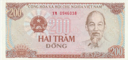 BANCONOTA VIETNAM 200 UNC  (B_512 - Vietnam