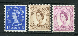 GRANDE BRETAGNE - ELISABETH II   - N° Yvert 263+269+270 ** - Neufs