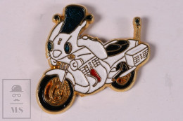 Pin Motorbike Police - 27 X 27 Mm - Unmarked Back - Butterfly Fastener - Motorbikes