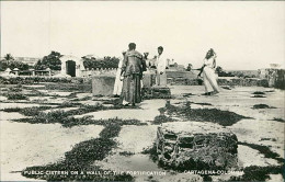 COLOMBIA - CARTAGENA - PUBLIC CISTERN ON A WALL OF THE FORTIFICATION - ED. J.V. MOGOLION & CIA - RPPC 1930s (17812) - Colombie